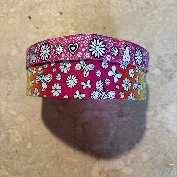 2014 Lisa Frank Collectable Color-Your-Own Box New - Picture 4 of 5